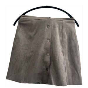 Aritzia WILFRED FREE Centinela Skirt A Line Mini Button Front Faux Suede Size 6